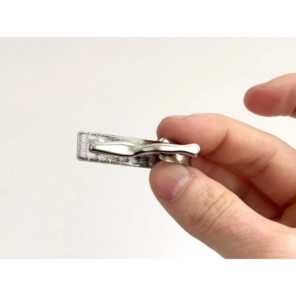 Southwest Style Textured Vine Silver Toned Vintage Men's Tie Bar | Tie Clip